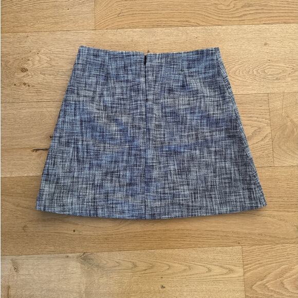 Wilfred - Classic Mini Skirt in Black & White - Picture 3 of 3